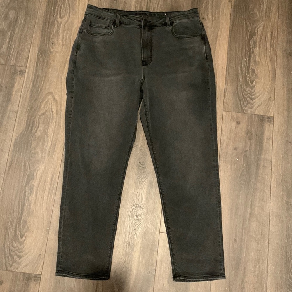 Black American eagle jeans